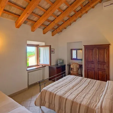 Country house Locanda Il Girasole *